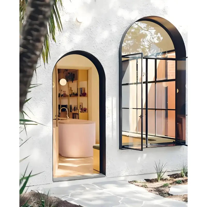 نوافذ على شكل سبائك الألومنيوم