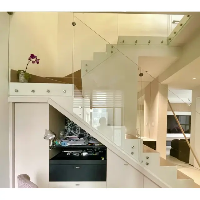 الزجاج المحفور للسور